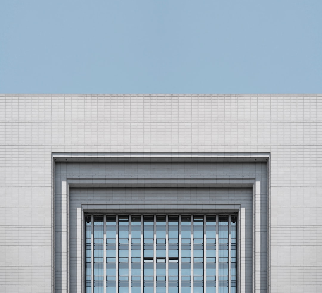 Architektur im Wandel: Adaptive Wiederverwendung und Art Deco im Fokus